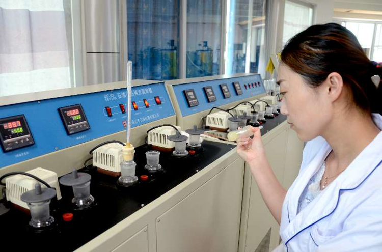 賽航液壓油傾點(diǎn)檢測(cè)